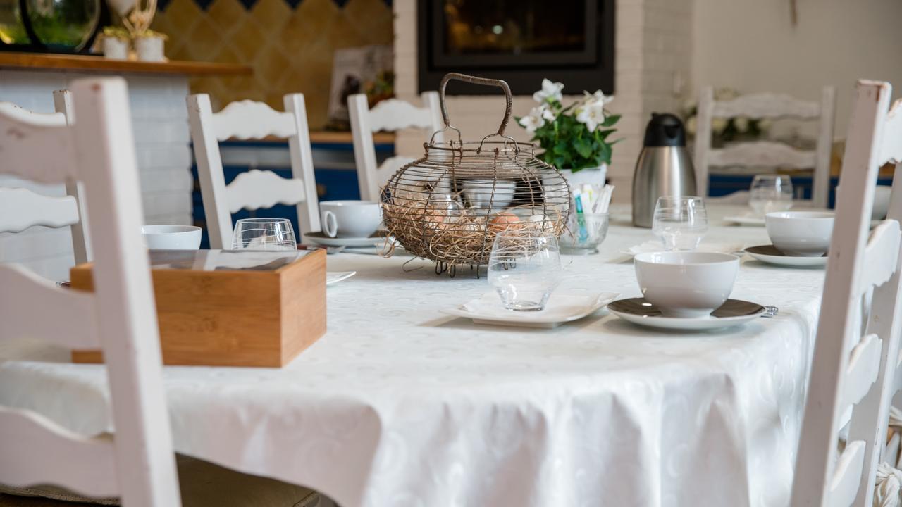 Au Jardin D'Eloise Acomodação com café da manhã Tremereuc Exterior foto